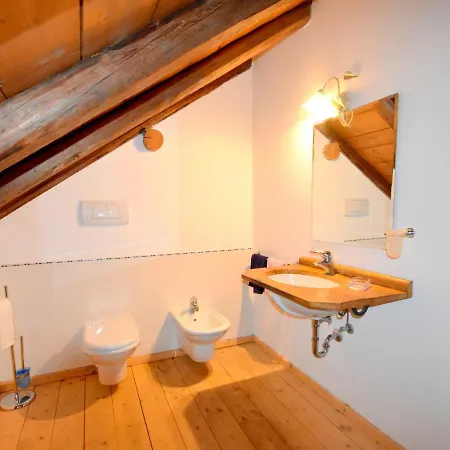 Ferienhaus Peaceful Cottage In Cargiogo With Private Terrace *