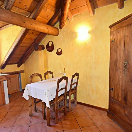 Peaceful Cottage In Cargiogo With Private Terrace Ferienhaus *