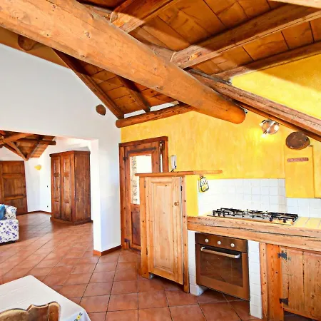 Ferienhaus Peaceful Cottage In Cargiogo With Private Terrace *
